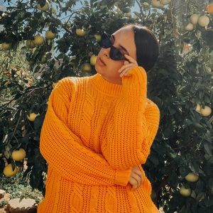 VINTAGE Mock neck sweater